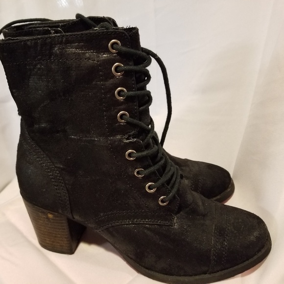 Candie's CAGuared Black Boots - Picture 7 of 7